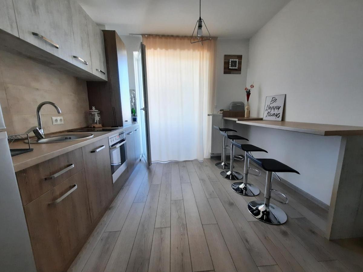 New Grey Residence Apartament Târgu-Mureş Exteriör bild